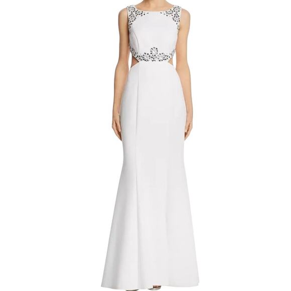 Avery G White with Silver Crystal Embellished Cutout Maxi Dress Gown Size 6 - Picture 3 of 15